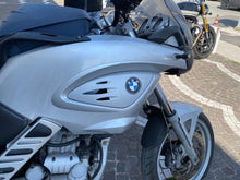 Carica l'immagine nel visualizzatore di Gallery, BMW F 650 CS SCARVER - 2002 - KM 24301