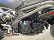 Carica l&#39;immagine nel visualizzatore di Gallery, TRIUMPH SPEED TRIPLE RS - 2018 - KM 28093