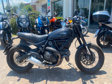 Carica l'immagine nel visualizzatore di Gallery, DUCATI SCRAMBLER 800 ICON - 2016 - KM 18309