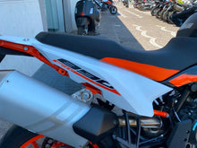 Carica l'immagine nel visualizzatore di Gallery, KTM 890 SMT - 2025 - KM 3913