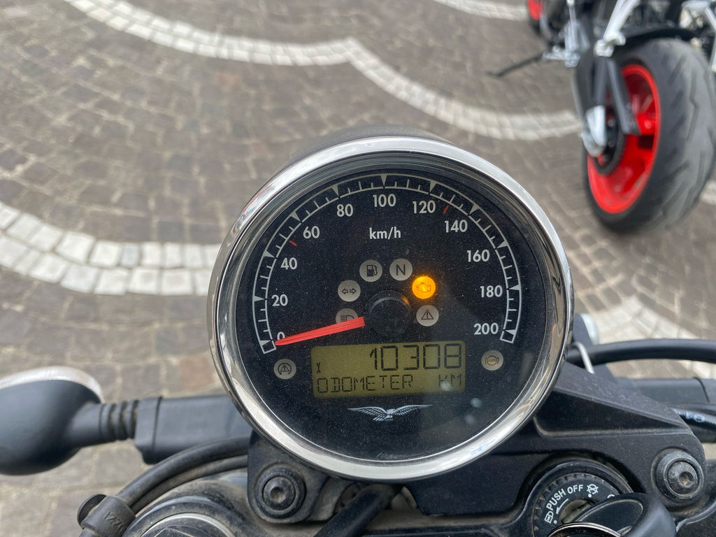 MOTO GUZZI V7 STONE - 2018 - KM 10308