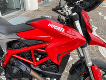 Carica l&#39;immagine nel visualizzatore di Gallery, DUCATI HYPERMOTARD 939 - 2018 - KM 34451
