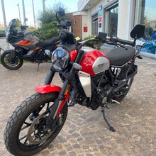 Carica l&#39;immagine nel visualizzatore di Gallery, DUCATI SCRAMBLER 800 ICON - 2024 - KM 1992