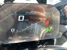 Carica l'immagine nel visualizzatore di Gallery, BMW F 900 XR - 2026 - KM 3212