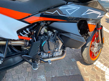 Carica l'immagine nel visualizzatore di Gallery, KTM 890 SMT - 2025 - KM 3913