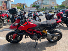 Carica l'immagine nel visualizzatore di Gallery, DUCATI HYPERMOTARD 950 - 2023 - KM 27311