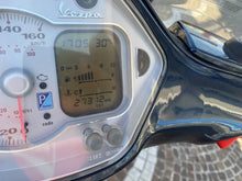 Carica l'immagine nel visualizzatore di Gallery, VESPA GTS 250 IE - 2007 - KM 27312