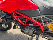 Carica l'immagine nel visualizzatore di Gallery, DUCATI HYPERMOTARD 950 - 2023 - KM 27311