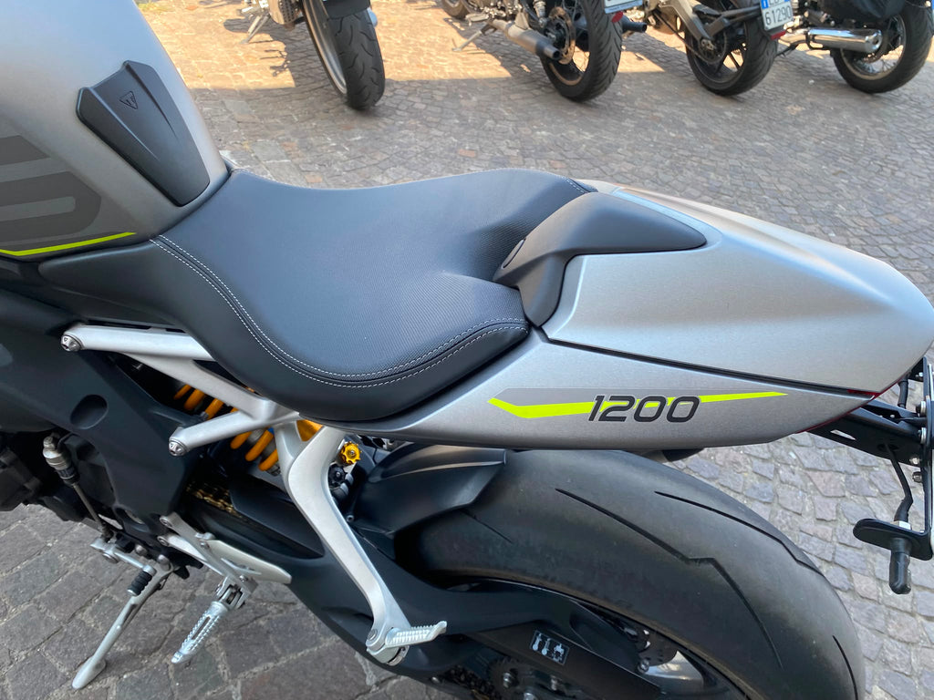TRIUMPH SPEED TRIPLE 1200 RS - 2021 - KM 23748
