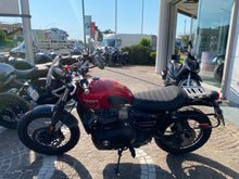 Carica l'immagine nel visualizzatore di Gallery, TRIUMPH STREET SCRAMBLER 900 - 2019 - KM 13591