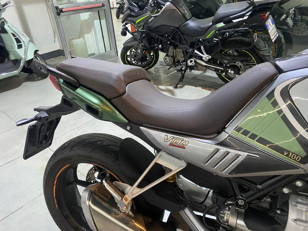 MOTO GUZZI V 100 MANDELLO S - 2024 - KM 7744