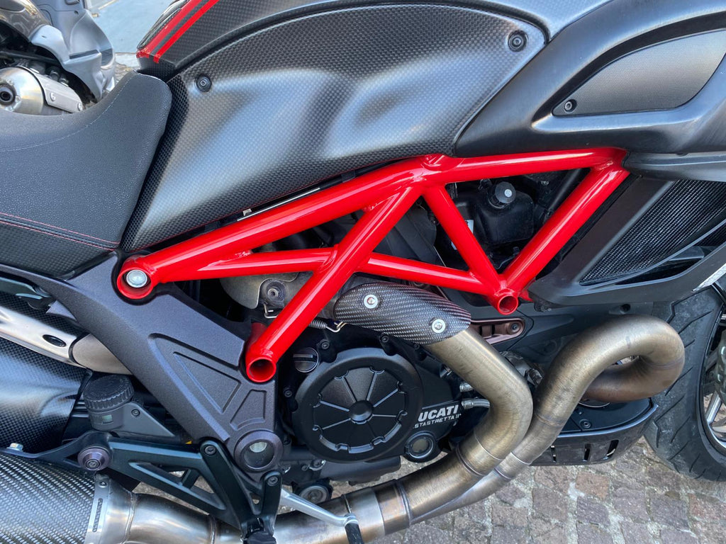 DUCATI DIAVEL CARBON - 2011 - KM 27273