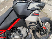 Carica l'immagine nel visualizzatore di Gallery, APRILIA TUAREG 660 DEPOTENZIATA - 2024 - KM 6020
