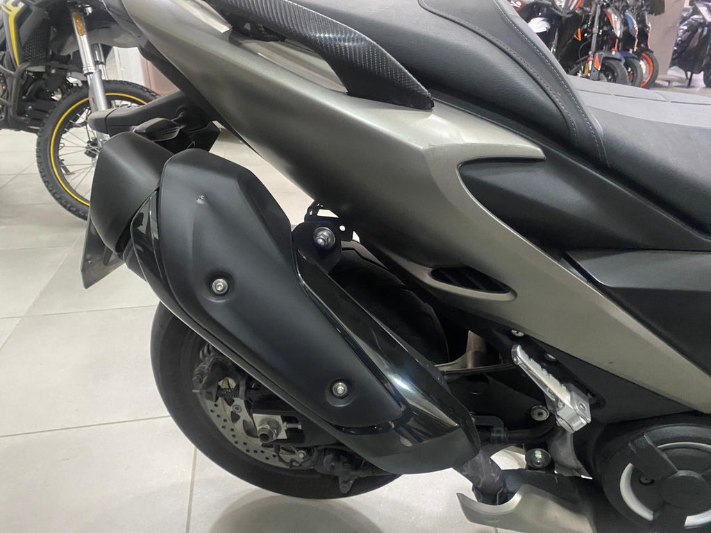 YAMAHA T MAX 560 TECH MAX - 2021 - KM 10677