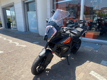 Carica l'immagine nel visualizzatore di Gallery, KTM 1290 SUPER ADVENTURE S - 2022 - KM 1301