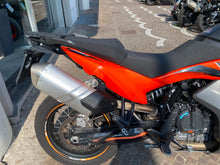 Carica l'immagine nel visualizzatore di Gallery, KTM 890 ADVENTURE - 2022 - KM 34703