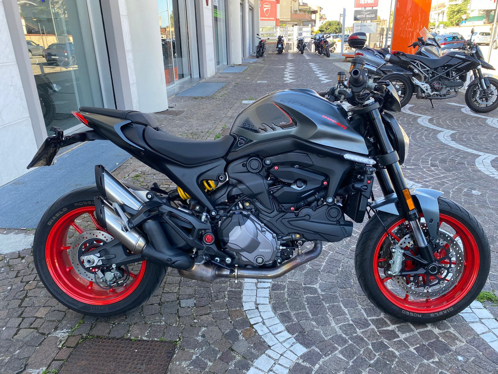 DUCATI MONSTER 937 + - 2022 - KM 15624