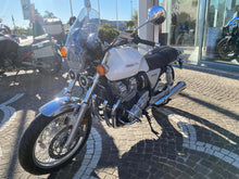 Carica l&#39;immagine nel visualizzatore di Gallery, HONDA CB 1100 - 2018 - KM 11784
