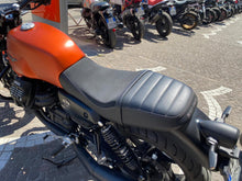 Carica l'immagine nel visualizzatore di Gallery, MOTO GUZZI V7 IV STONE - 2021 - KM 18083