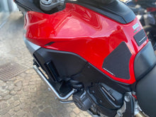 Carica l&#39;immagine nel visualizzatore di Gallery, DUCATI MULTISTRADA V4 S - 2021 - KM 41776