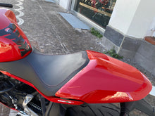 Carica l'immagine nel visualizzatore di Gallery, DUCATI SUPERSPORT 950 - 2022 - KM 7071