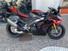 Carica l&#39;immagine nel visualizzatore di Gallery, APRILIA RSV4 FACTORY - 2025 - KM 6098