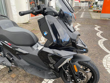 Carica l'immagine nel visualizzatore di Gallery, BMW C 400 X - 2025 - KM 862