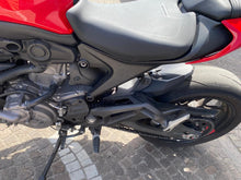 Carica l'immagine nel visualizzatore di Gallery, DUCATI MONSTER 937 - 2022 - KM 22476