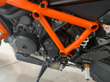 Carica l&#39;immagine nel visualizzatore di Gallery, KTM 1290 SUPER DUKE R - 2023 - KM 26968