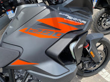 Carica l'immagine nel visualizzatore di Gallery, KTM 1290 SUPER ADVENTURE S - 2021 - KM 18712