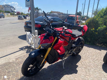 Carica l'immagine nel visualizzatore di Gallery, DUCATI STREETFIGHTER V4 S - 2025 - KM 15790