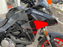 Carica l'immagine nel visualizzatore di Gallery, DUCATI MULTISTRADA V2 S - 2024 - KM 4592