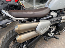 Carica l'immagine nel visualizzatore di Gallery, TRIUMPH SCRAMBLER 1200 X - 2026 - KM 538