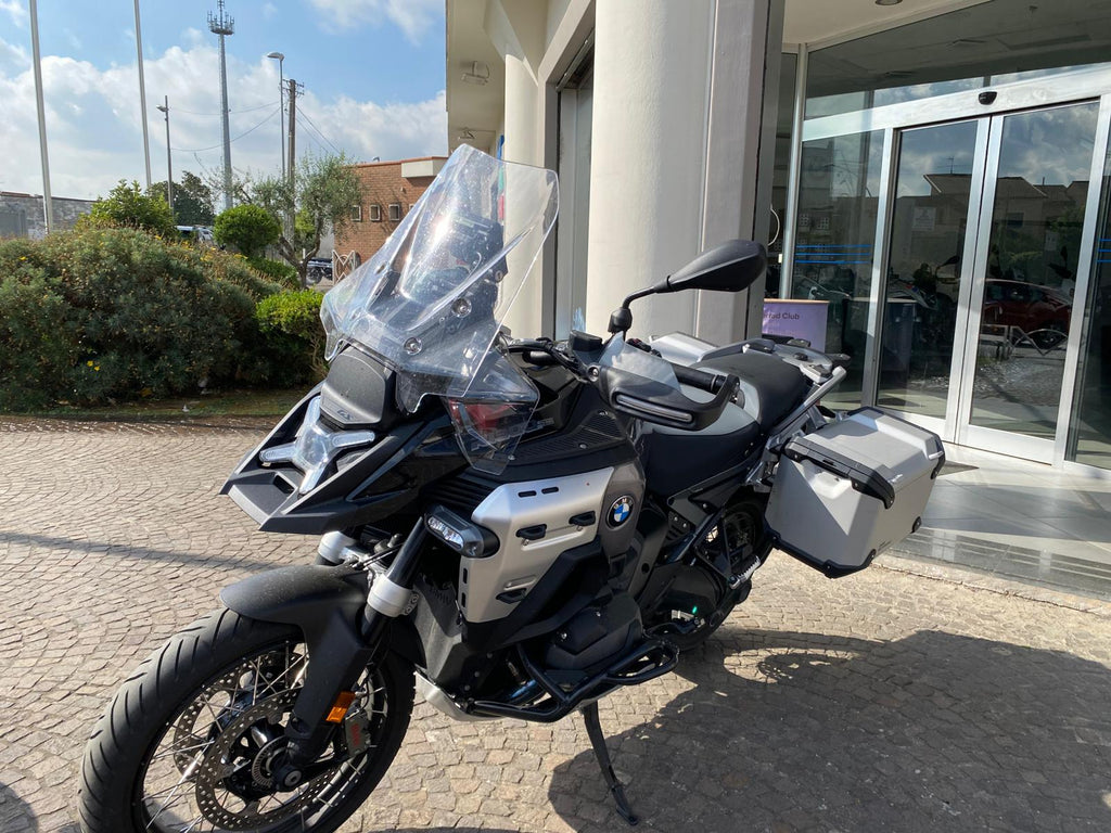 BMW R 1300 GS ADVENTURE TRIPLE BLACK - 2025 - KM 5996