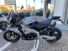 Carica l&#39;immagine nel visualizzatore di Gallery, APRILIA TUONO V4 - 2022 - KM 29241