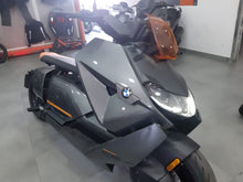 Carica l&#39;immagine nel visualizzatore di Gallery, BMW CE 04 - 2024 - KM 7193