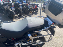 Carica l'immagine nel visualizzatore di Gallery, BMW F 900 GS ADVENTURE - 2024 - KM 7234