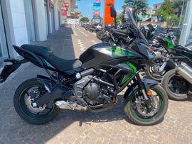KAWASAKI VERSYS 650 - 2025 - KM 6425