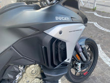 Carica l'immagine nel visualizzatore di Gallery, DUCATI MULTISTRADA V4 S - 2023 - KM 10364