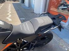 Carica l'immagine nel visualizzatore di Gallery, KTM 1290 SUPER ADVENTURE S - 2022 - KM 1301