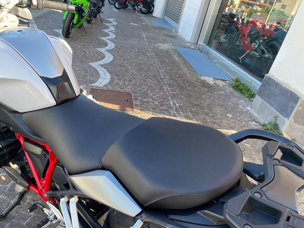 BMW R 1200 RS - 2017 - KM 76400