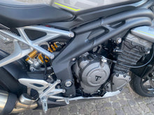 Carica l&#39;immagine nel visualizzatore di Gallery, TRIUMPH SPEED TRIPLE 1200 RS - 2022 - KM 10568