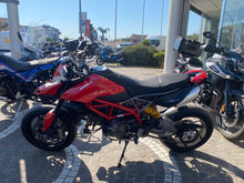 Carica l'immagine nel visualizzatore di Gallery, DUCATI HYPERMOTARD 950 - 2021 - KM 21223