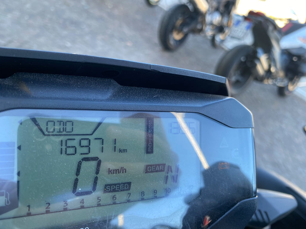BMW G 310 R - 2024 - KM 16971