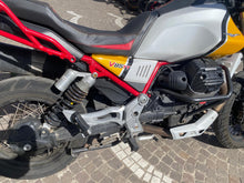 Carica l'immagine nel visualizzatore di Gallery, MOTO GUZZI V85 TT - 2020 - KM 59662