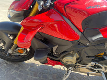 Carica l'immagine nel visualizzatore di Gallery, DUCATI STREETFIGHTER V4 S - 2025 - KM 15790