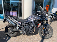 Carica l'immagine nel visualizzatore di Gallery, TRIUMPH TIGER 900 GT PRO - 2025 - KM 6511