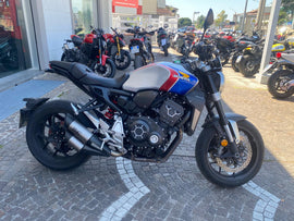 HONDA CB 1000 R - 2019 - KM 18688