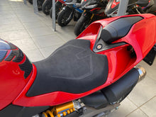 Carica l'immagine nel visualizzatore di Gallery, DUCATI PANIGALE V2 S - 2025 - KM 392
