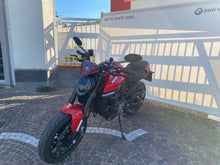 Carica l'immagine nel visualizzatore di Gallery, DUCATI MONSTER 937 + - 2026 - KM 2302
